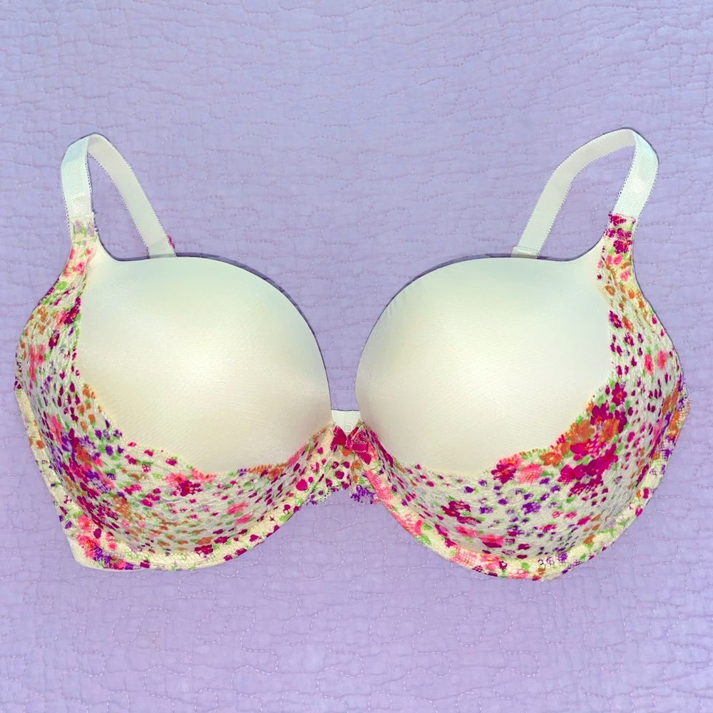 Victoria Secret bra